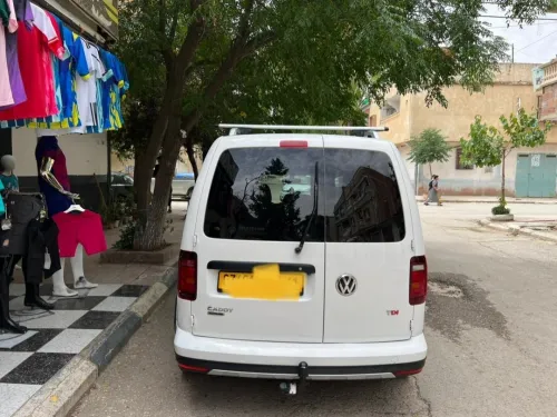 Volkswagen Caddy 2017 Altrack