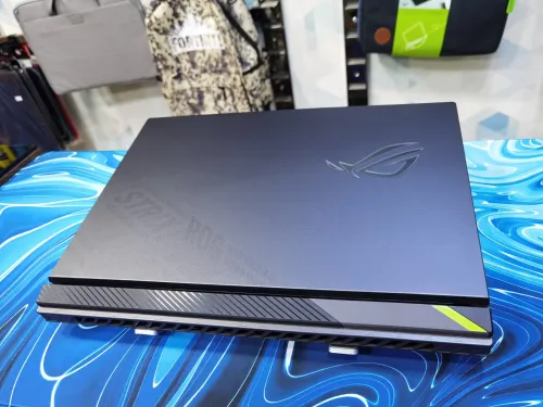 ASUS ROG STRIX 16 G614FR RYZEN 9 9955HX RTX 5070 TI
