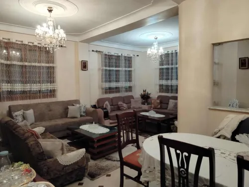 Location Appartement Niveau de villa F4 Alger Dely brahim