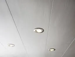 montage faux plafon pvc