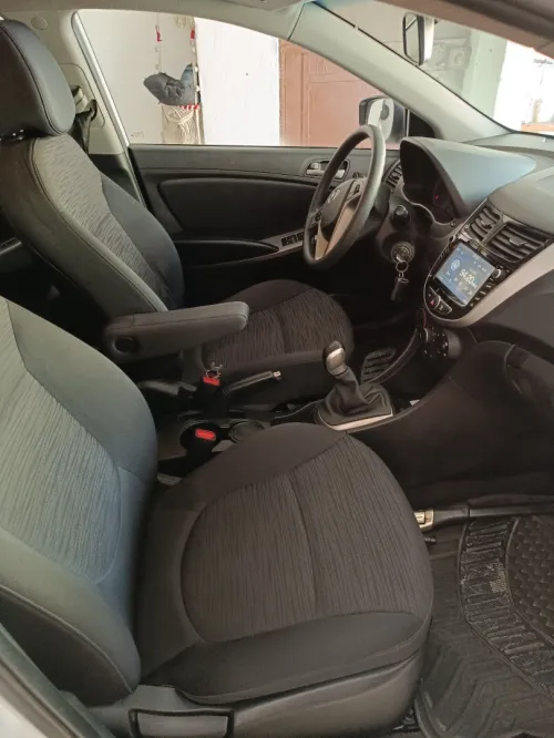 Hyundai Accent RB  5 portes 2017 