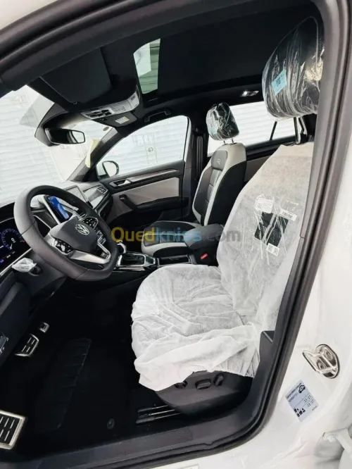 Volkswagen T-Roc 2025 R-Line 