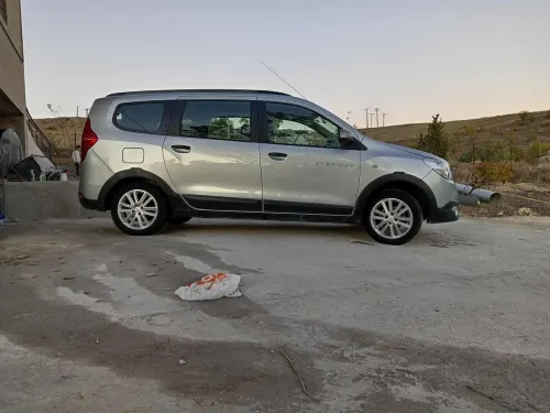 Dacia Lodgy 2021 Mcv