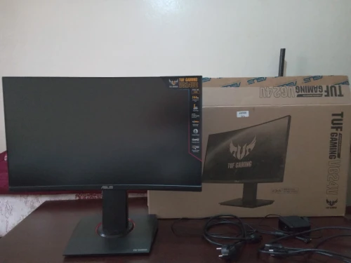 ASUS TUF GAMING VG24VQ 