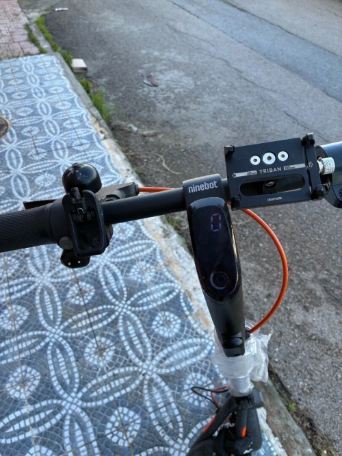 Trottinette électrique nineboot