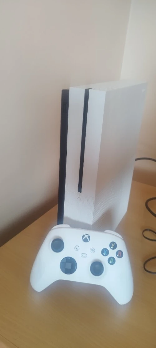 Xbox one s 1t