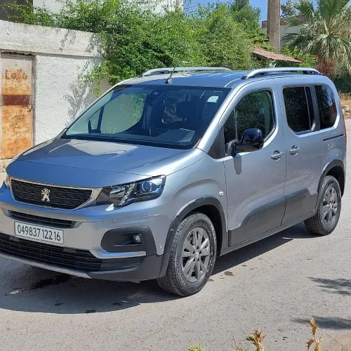 Peugeot Rifter 2022 Allur