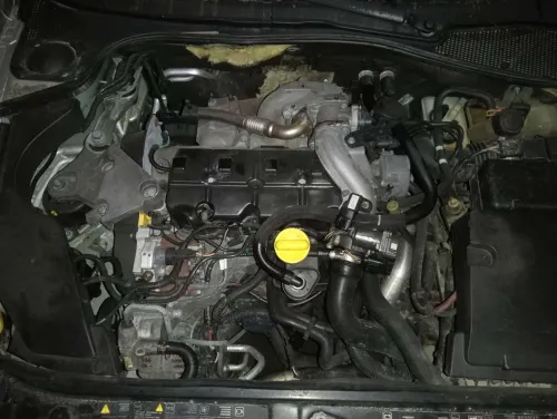 Renault Laguna 2 2001 initial