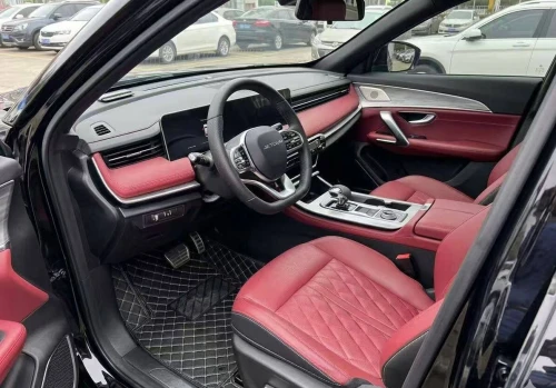 Jetour  X70 PLUS 2025 Luxury Edition 7 places 