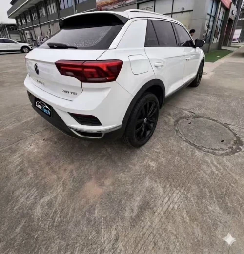 Volkswagen T-Roc 2024 
