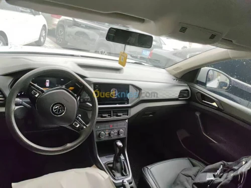 Volkswagen T-Cross 2024 