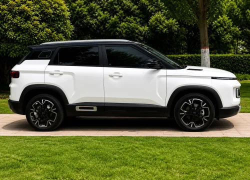 Geely Icon 2025 