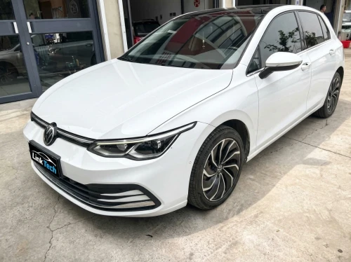 Volkswagen Golf 8 2024 