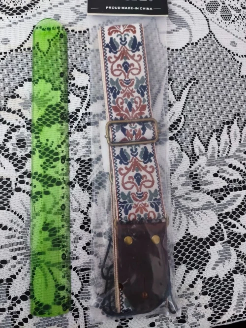 Sangle/Ceinture de Guitare Vintage Brodée - Qualité Premium (Neuve)