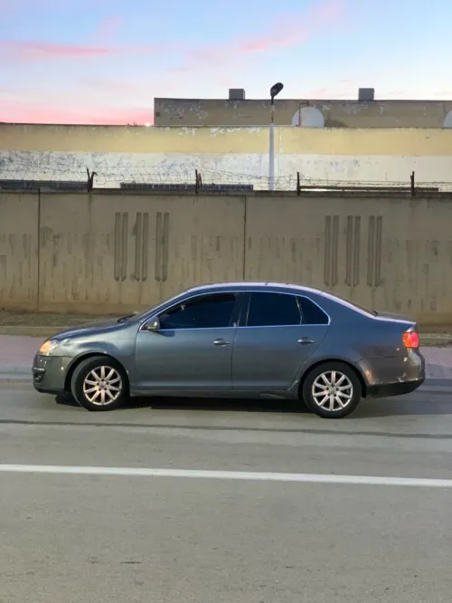 Volkswagen Jetta 2011 Life