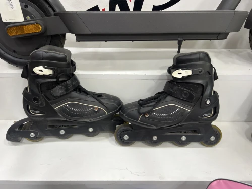 Des patins à roulettes en ligne