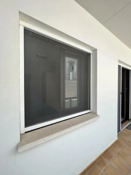 Moustiquaire aluminium roulant