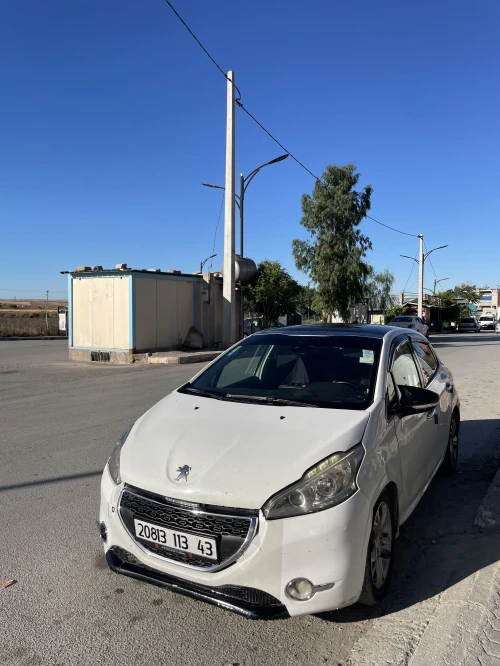 Peugeot 208 2013 Allure