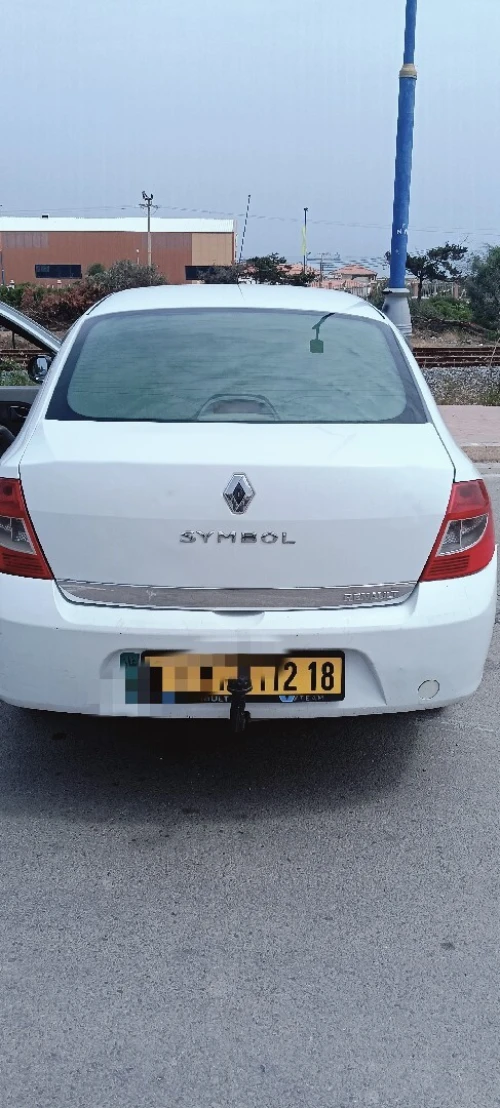 Renault Symbol 2012 باز كليم