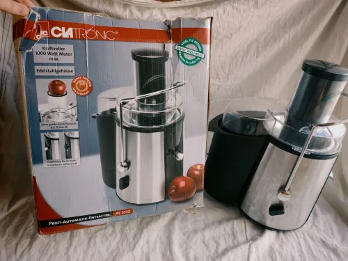 Centrifugeuse de Fruits et Légumes Professionnel 2L 1000W CLATRONIC AE 3532 عصارة