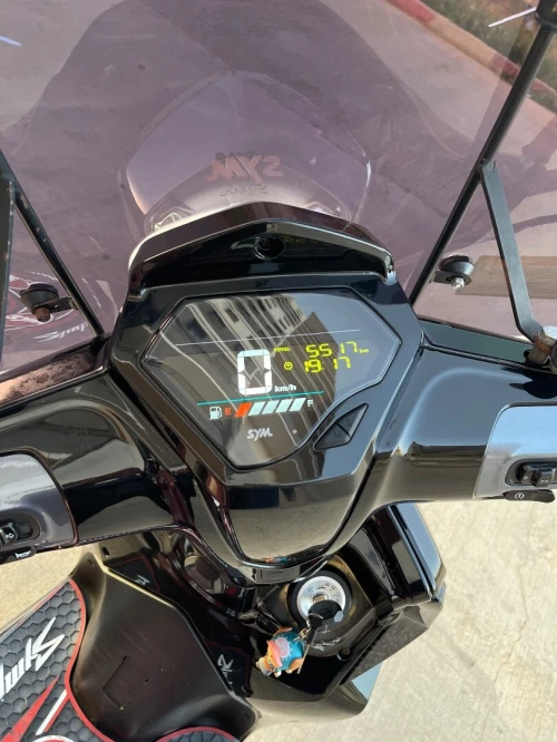Sym St200 2025