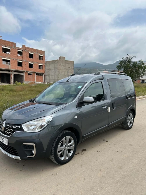 Renault Kangoo 2025 Stepwey