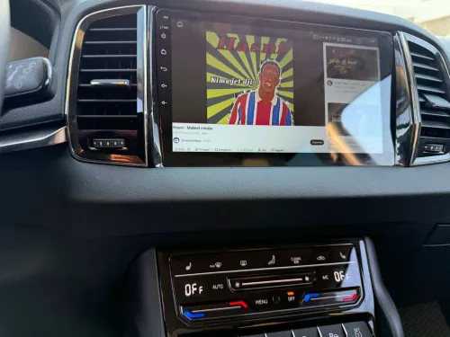 Skoda Karoq 2025 Foull