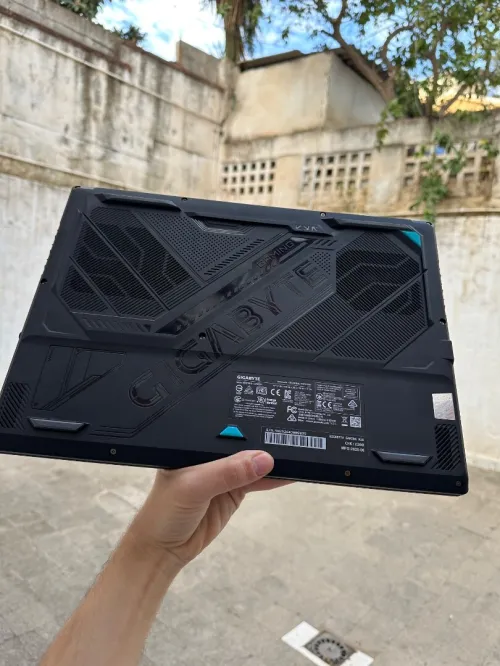 Gigabyte gaming A16 RTX 5060 RYZEN 7, 1TB , GA63H