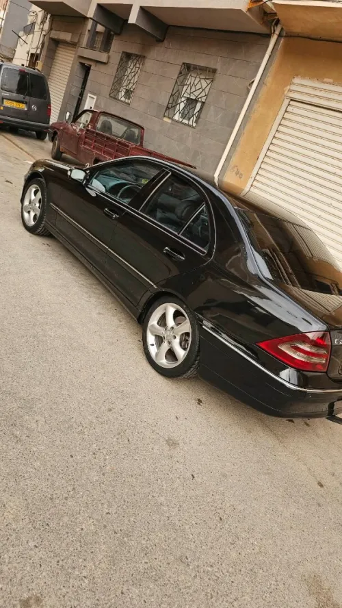 Mercedes Classe C 2002 C270