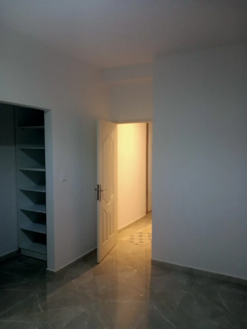 Location Appartement F3 Alger Dely brahim