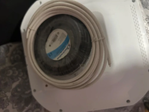Antenne satellite plate