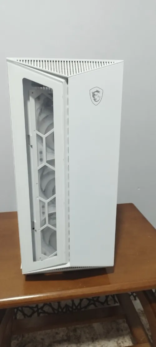 PC GAMER HAUT DE GAMME SANS GPU