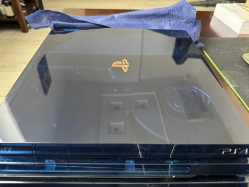 PlayStation 4 Pro 500 millions limited edition