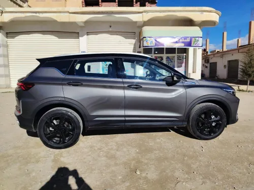 Geely Coolray 2025 