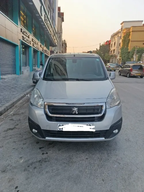 Peugeot Partner 2016 Tepee Outdoor