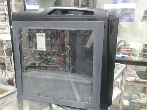 Unity gamer i7 sans carte graphique