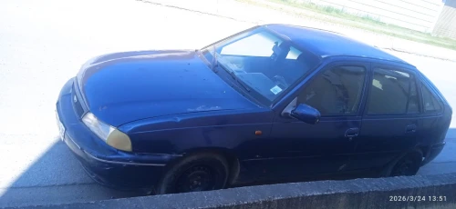 Daewoo Nexia Cielo 1996 Bleu