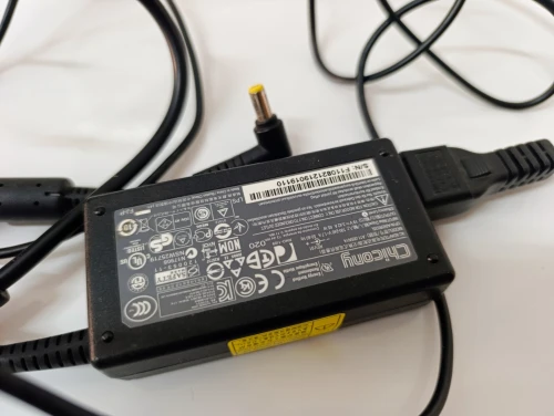 Chargeur d'origine Acer
