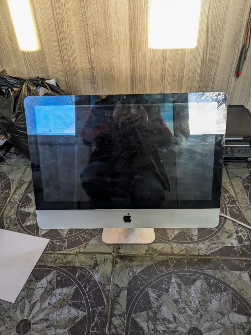 iMac 21.5pouce 2011 i5 6gb ram 500 go hdd double carte graphique