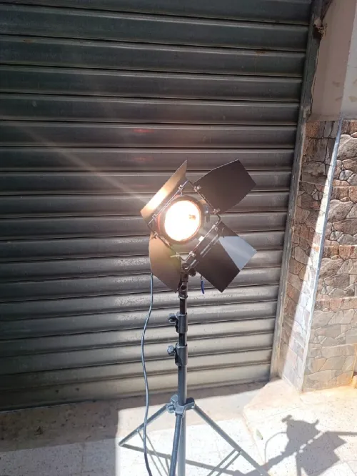 Matériel a vendre projecteur mandarine 800w