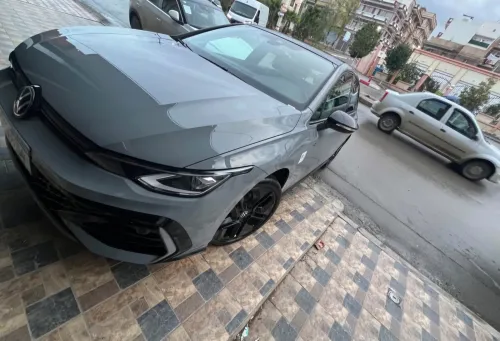 Volkswagen Golf 8.5 black edition 2025 R line
