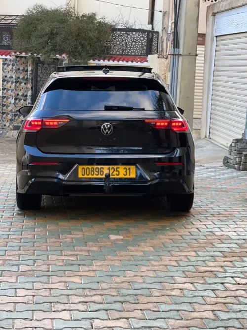 Volkswagen Golf 8 2025 R-Line