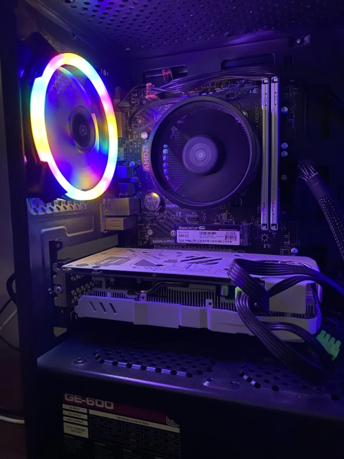 Gpu rx 580 8gb edition blanche