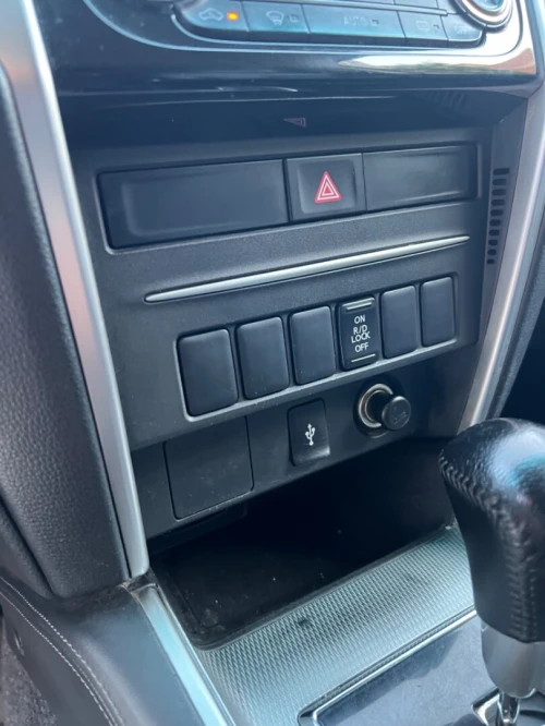 Mitsubishi L200 2021 Doube cabine Evolution