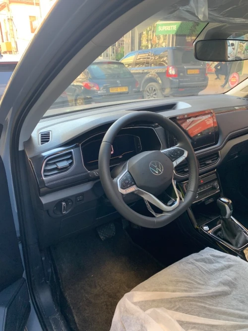 Volkswagen Tharu 2025 XR