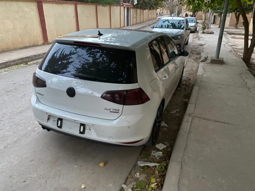 Volkswagen Golf 7 2013 Bleumotion