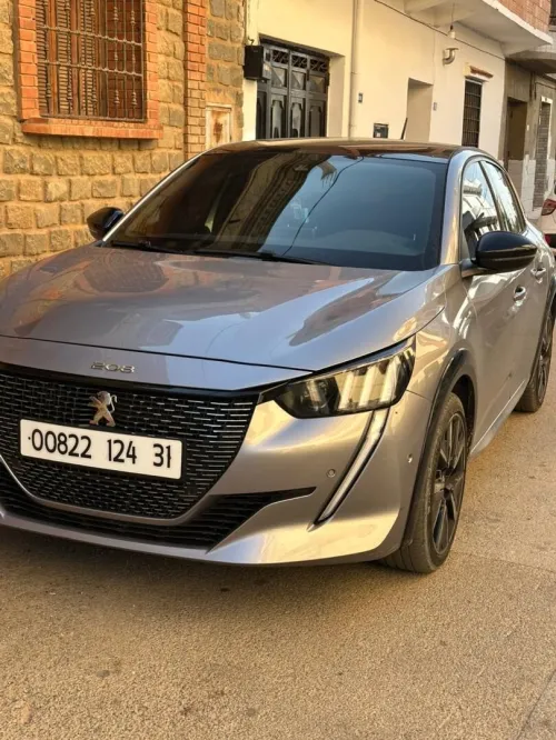 Peugeot 208 2024 GT