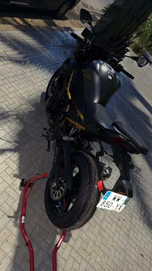 Kawazaki Z900 2026
