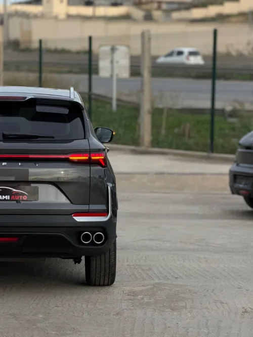 Geely Coolray 2025 