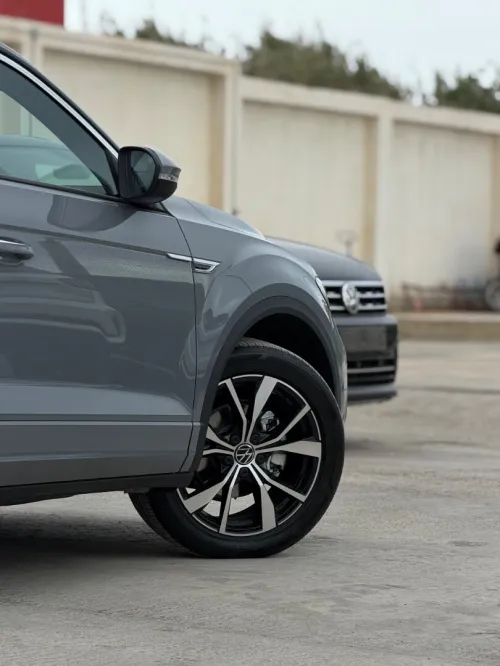 Volkswagen T-Roc 2025 